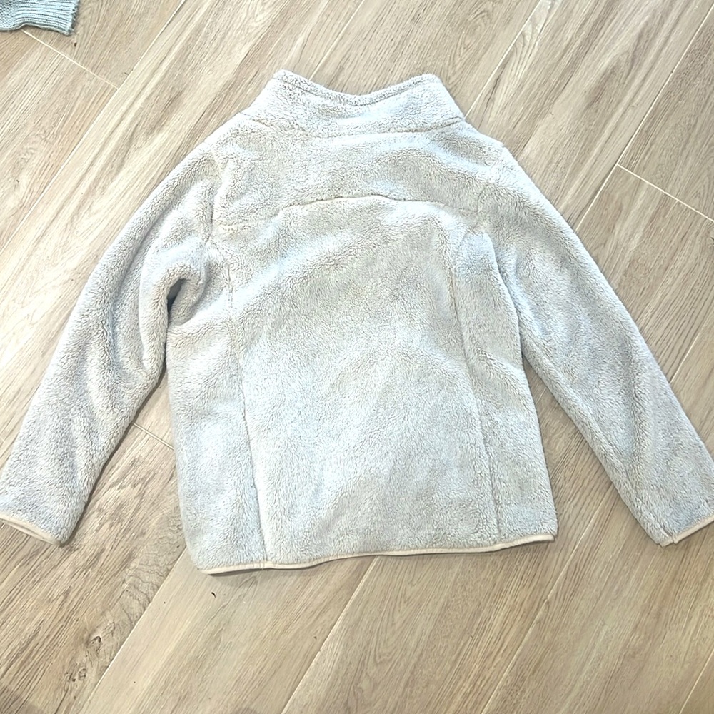 Pullover Jacket - Picture 3 of 3